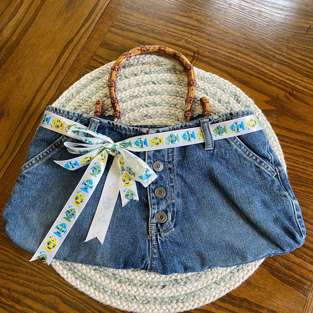 Denim lined purse with wood bamboo handles